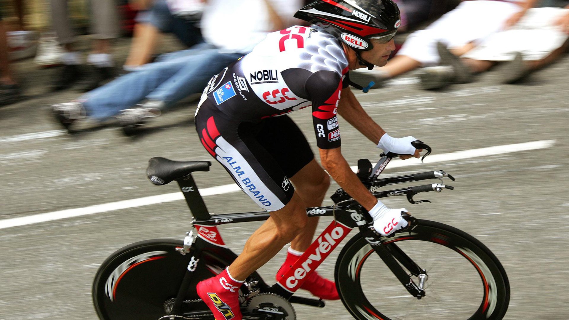 F1大奖赛银石站 维斯塔潘再创赛季新纪录，f1英国站2021维斯塔潘